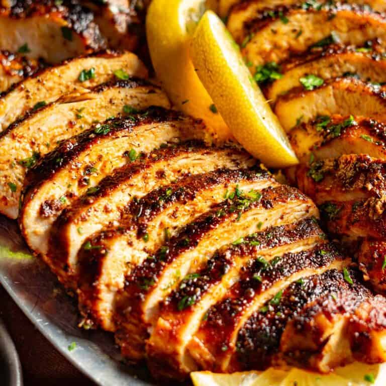 What to Serve with Blackened Chicken (37 best sides!)
